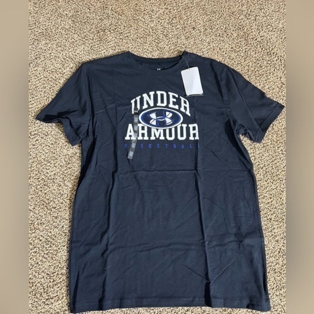 NWT youth extra large under Armour shirt - Picture 1 of 5